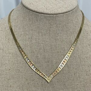 Vintage 14K Tri-colored Gold Italian Chevron Style Omega Necklace Graduated V